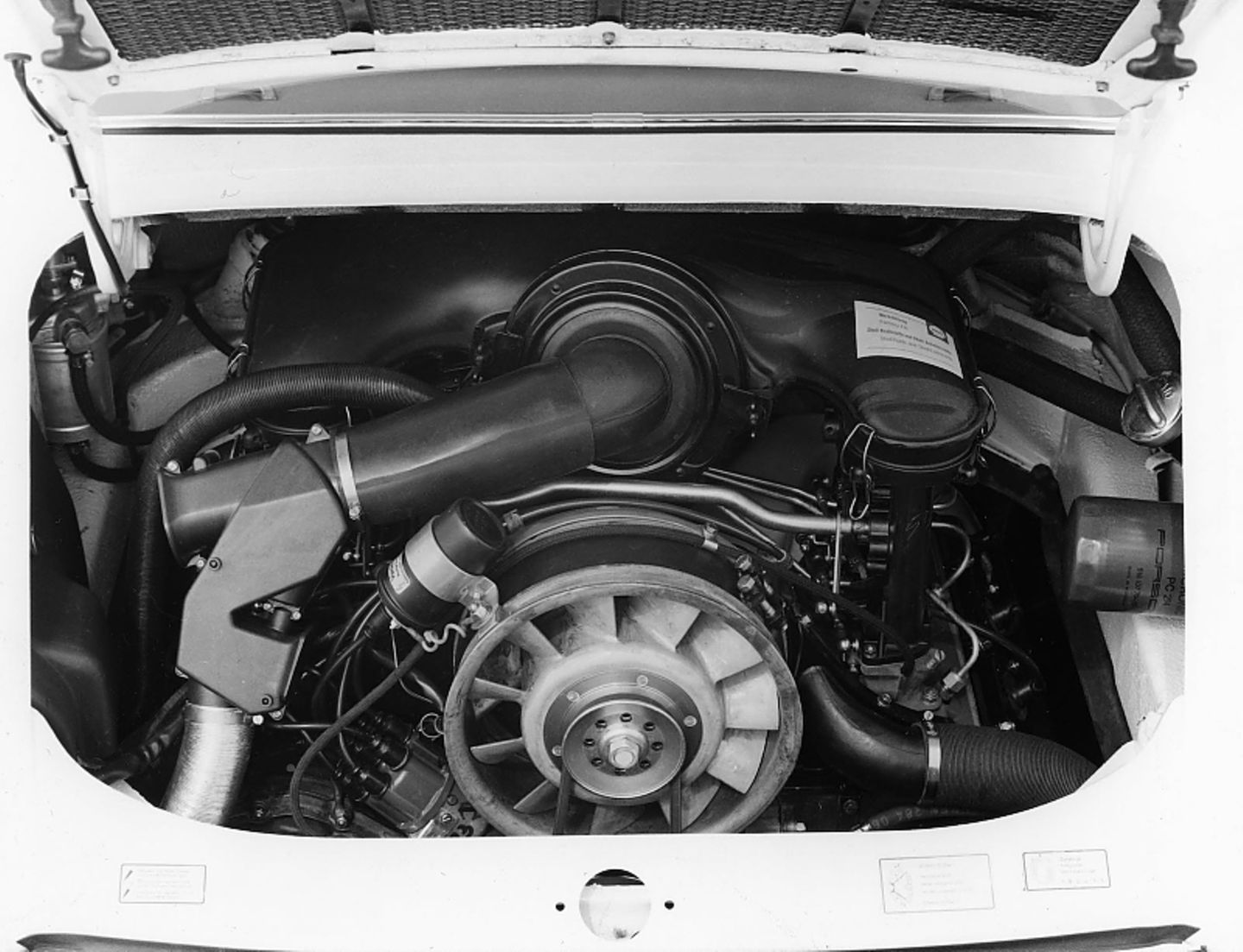 Porsche 911 Carrera RS 2.7