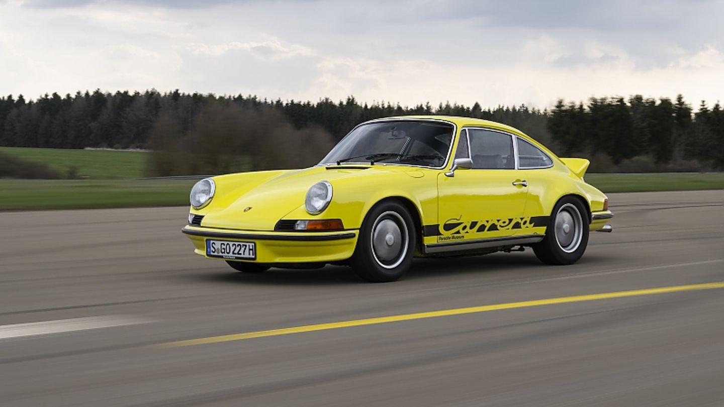 Porsche 911 Carrera RS 2.7