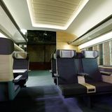Die neuen Sitze werden angeblich nicht so hart wie im ICE4, der vor einigen Jahren eingeführt wurde. Die musste die Bahn nach heftiger Kritik von Kunden wieder austauschen.