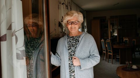 Petra Todt, Ordnungsberaterin,  bei sich zu Hause in Neumünster