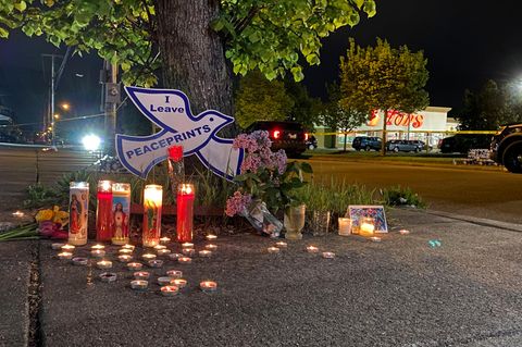 Ein 18-Jähriger erschoss in der US-Stadt Buffalo zehn Menschen und verletzte drei. Elf der Opfer waren schwarz.