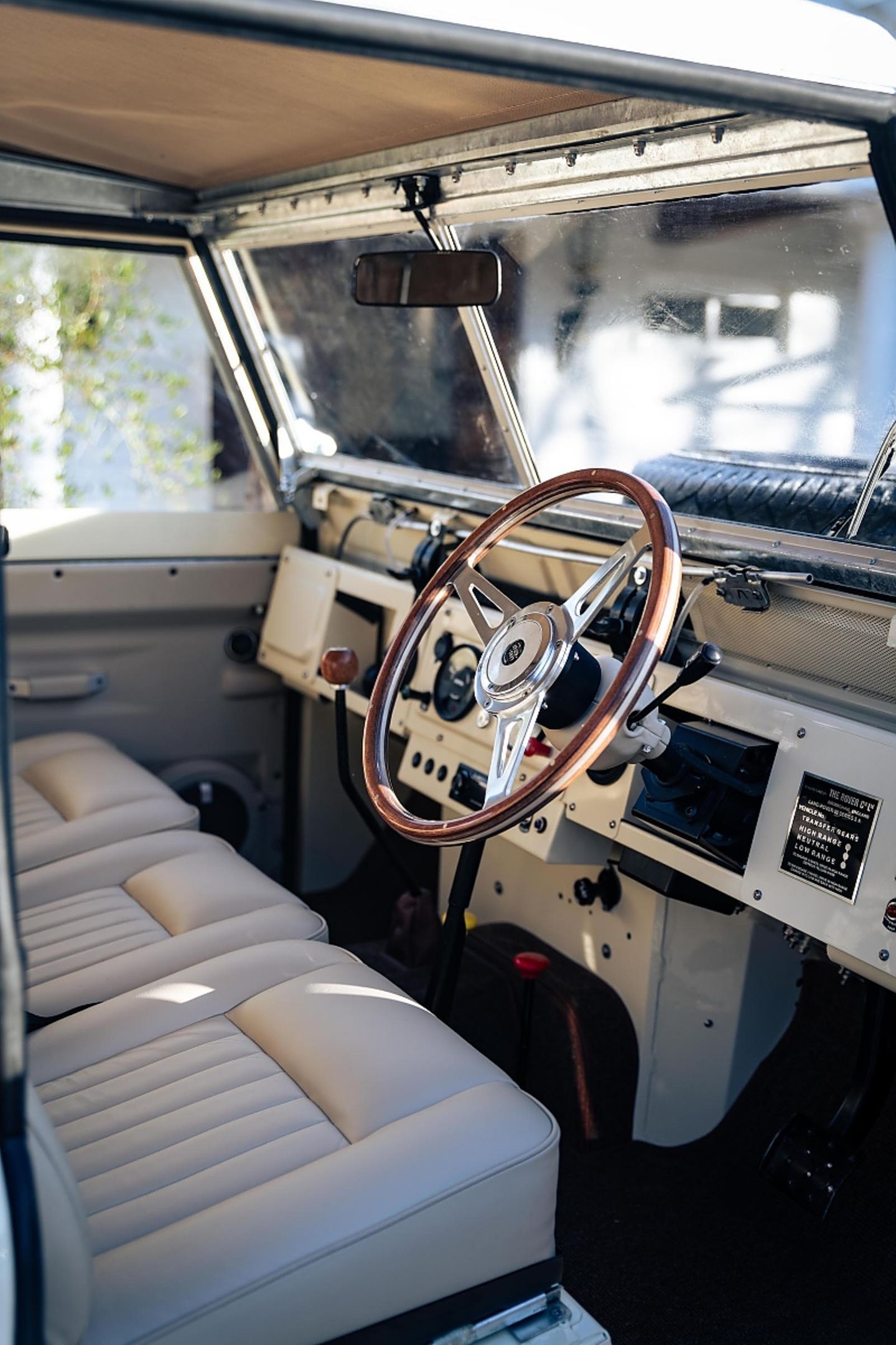 Everrati Land Rover Serie IIA