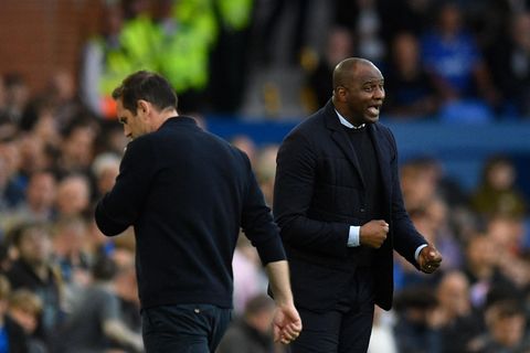 Patrick Vieira ließ sich von einem zugegebenermaßen sehr lästigen Fan provozieren