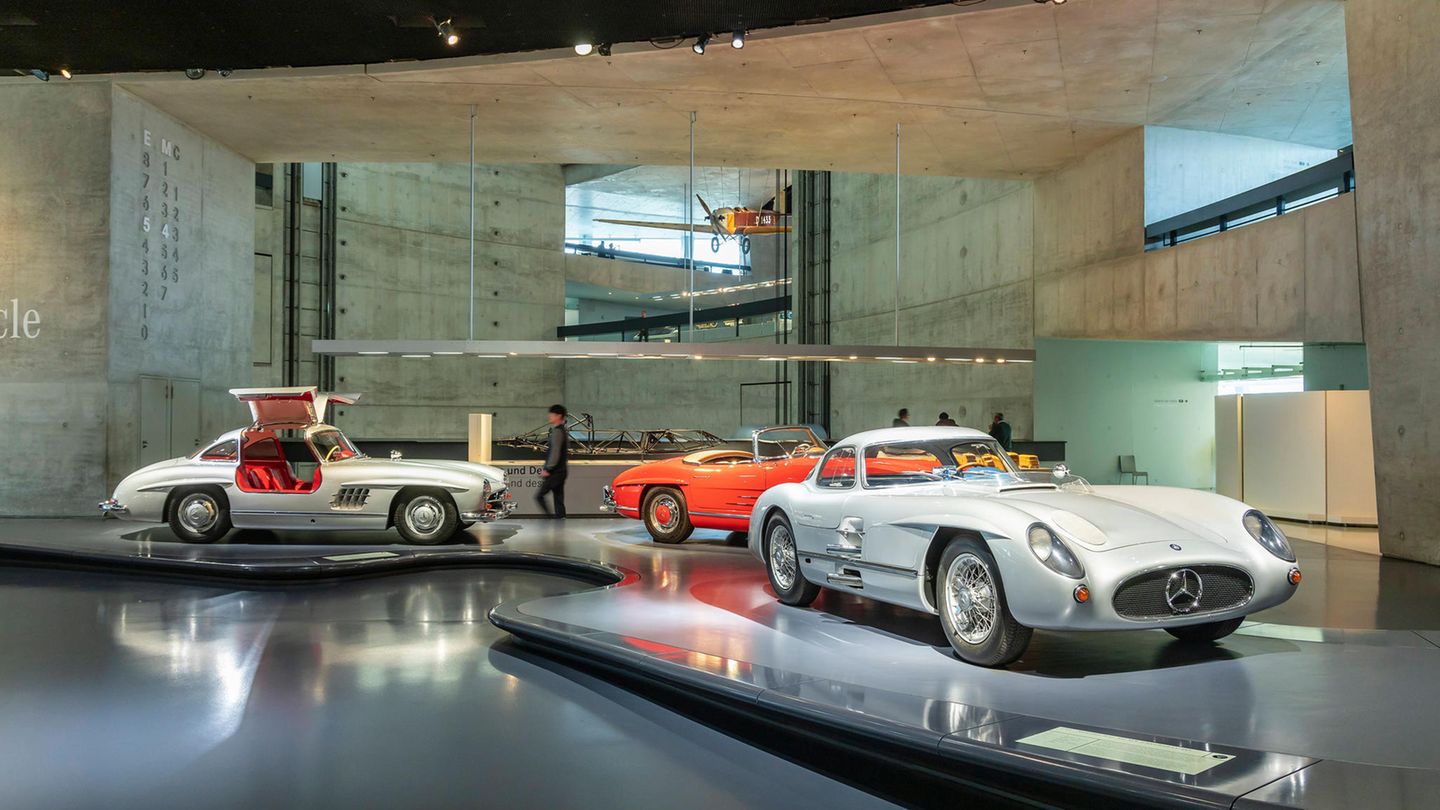 Die Uhlenhaut-Coupés waren ein Meisterwerk ihrer Zeit. Hier sind sie zusammen mit dem 300SL zu sehen.