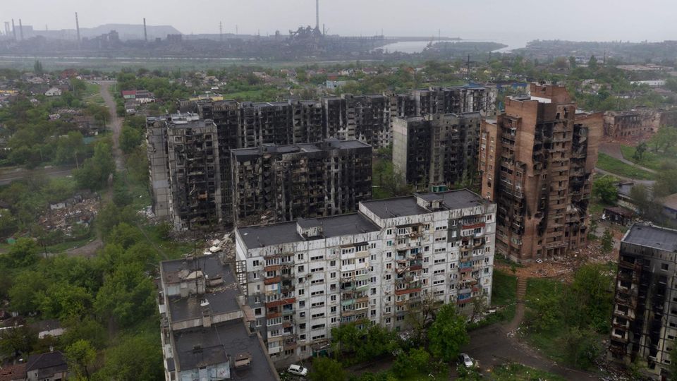 Die Kämpfe in Mariupol haben verheerende Schäden in der Hafenstadt hinterlassen