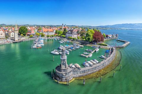 Der Hafen der kleinen Stadt Lindau