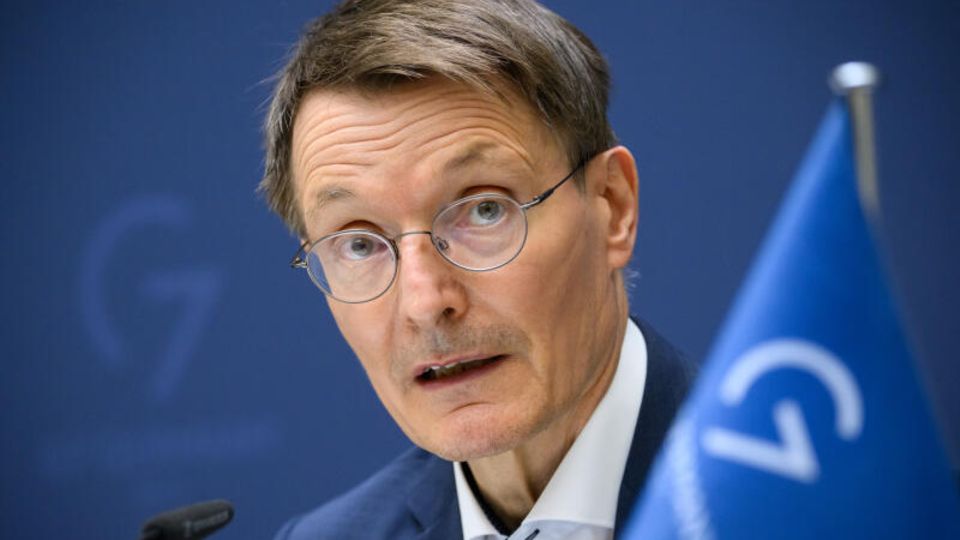 Virusinfektion: Gesundheitsminister zu erstem Affenpocken-Fall in Deutschland: "Ausbruch kann eingegrenzt werden"