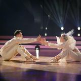 Janin Ullmann und Zsolt Sándor Ceske präsentierten mit dem Contemporary in barfuß