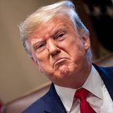 US-Präsident Donald Trump guckt grimmig