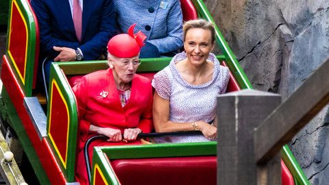 Königin Margrethe von Dänemark beim Besuch des Freizeitparks Tivoli