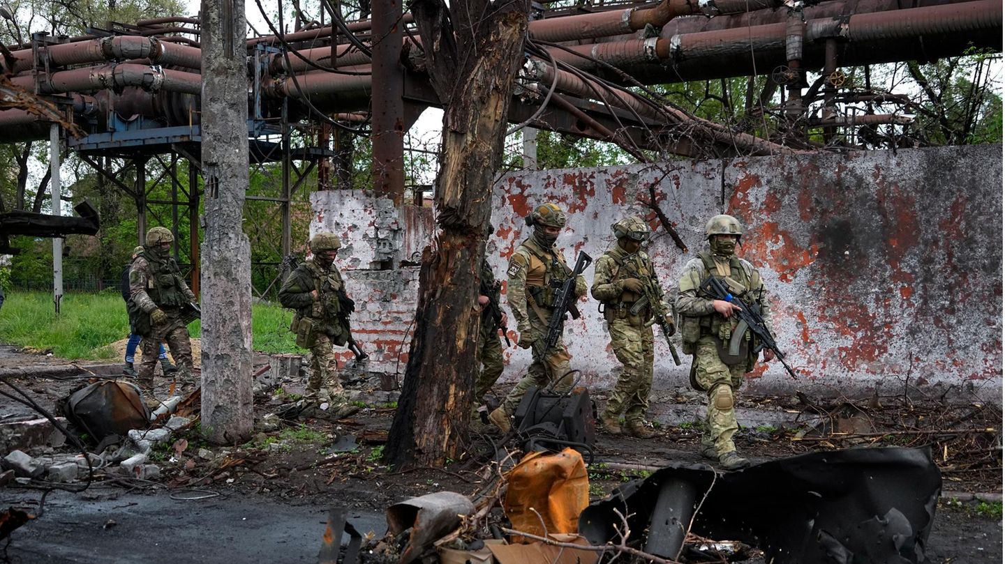 Ukraine: Mariupol has fallen – what does that mean for the war?