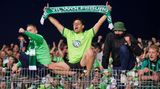 2018 findet sich der VfL Wolfsburg erneut in der Relegation. Gegner ist die Überraschungsmannschaft der Zweiten Liga: Holstein Kiel. Die Norddeutschen sind gerade erst in die zweithöchste Spielklasse aufgestiegen und lange sogar auf Bundesligakurs. Im Saisonendspurt geht den Störchen die Puste aus, so auch in der Relegation: Wolfsburg gewann das Hinspiel 3:1, das Rückspiel 1:0 – und qualifizierte sich in der Folgesaison sogar für die Europa League.
