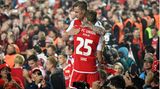 Platzsturm bei Union Berlin nach dem Aufstieg 2019