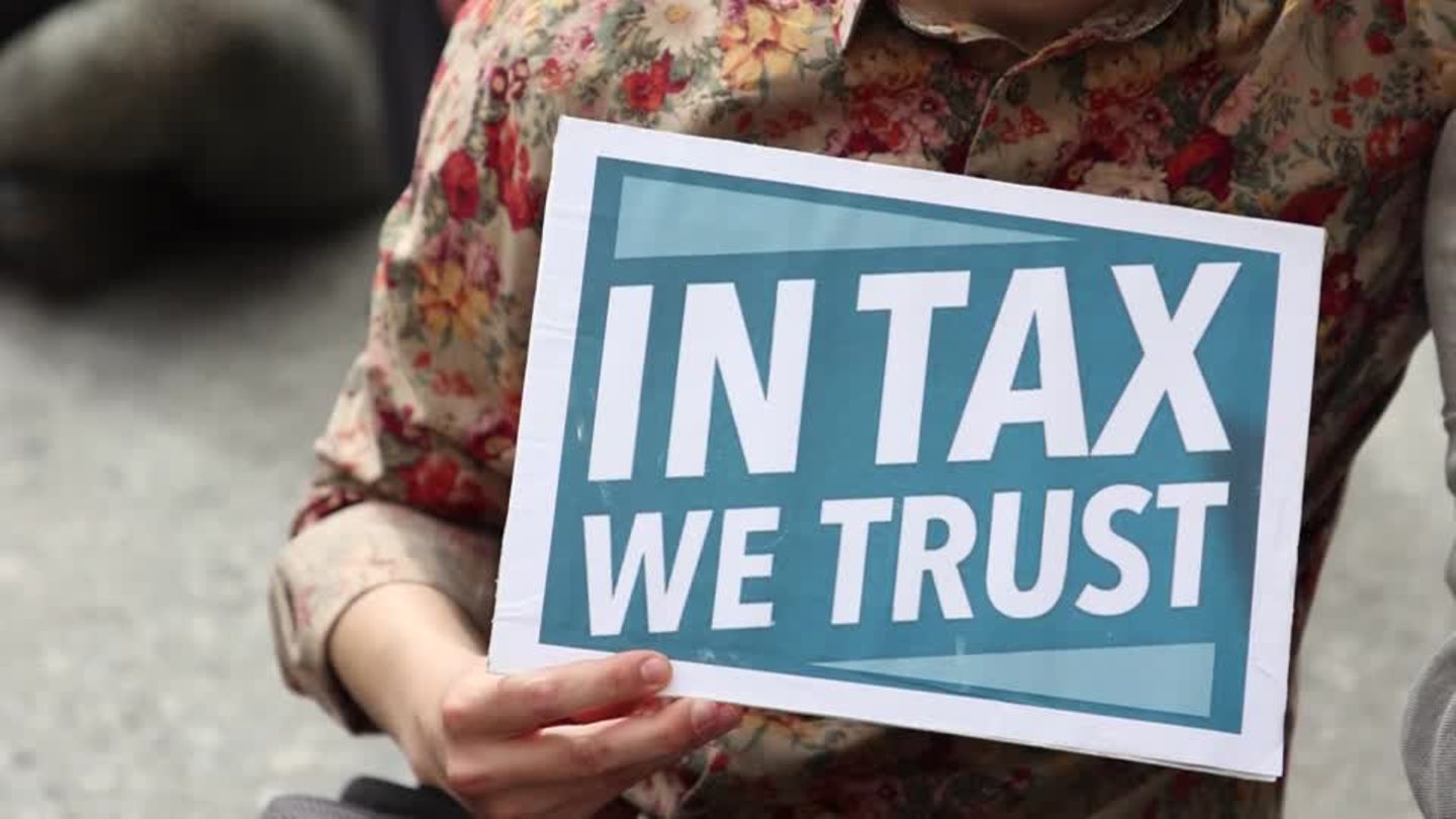Video: Millionär will mehr Steuern zahlen