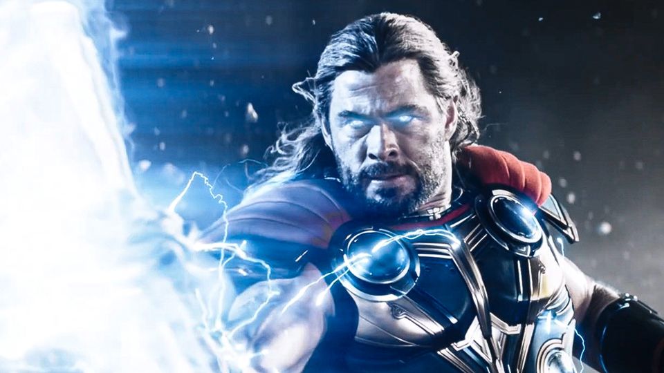 "Thor: Love and Thunder" – Neuer Trailer zeigt Action, den neuen Schurken und nackte Tatsachen