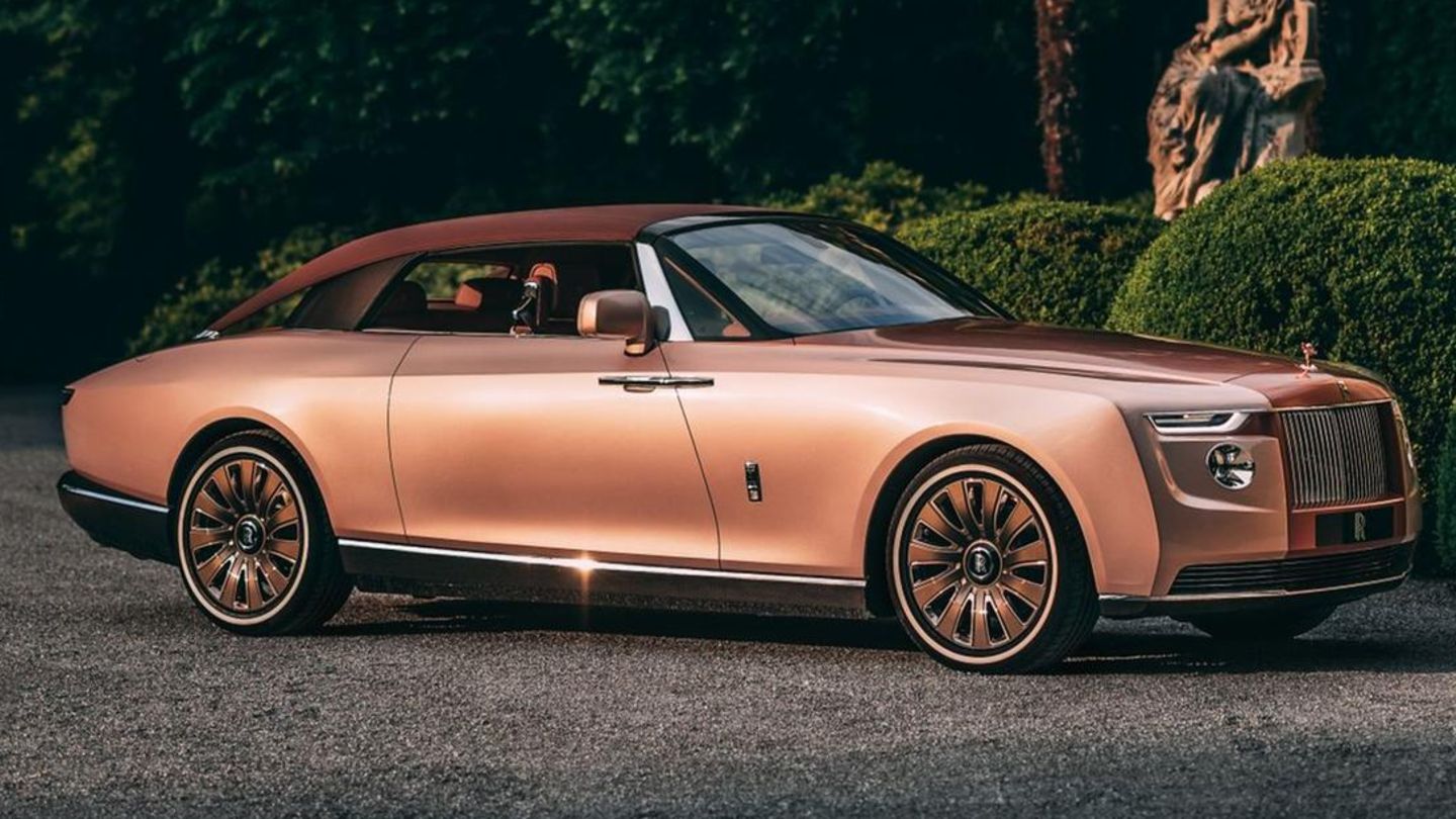 Der Rolls-Royce Boat Tail von der Seite