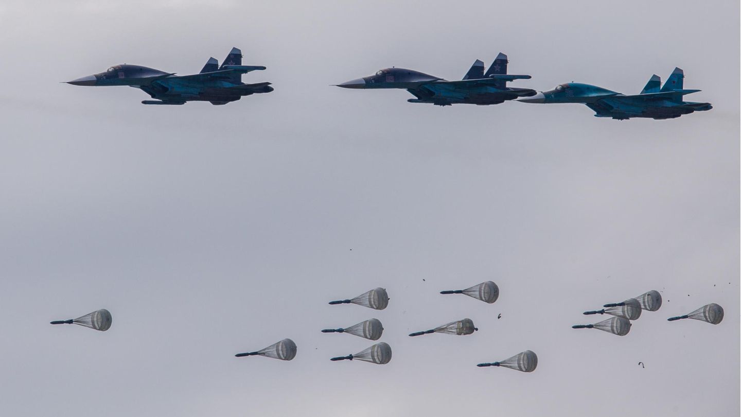 FAB-250 bombs FAB-250 bombs