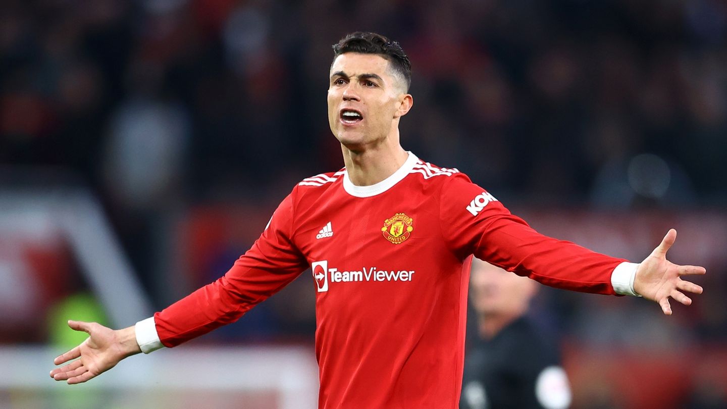 Manchester United: Cristiano Ronaldo is said to have prevented Antonio Conte