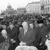 Putin am 1. Dezember 1991 in Sankt Petersburg. Als die Sowjetunion zusammenbricht, muss sich Putin umorientieren.