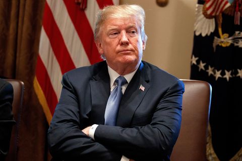 Dicker Dämpfer für Donald Trump: Zwei seiner Favoriten haben bei den Vorwahlen der Republikaner in Georgia haushoch verloren.