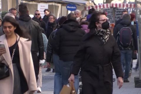 Video: Konsumklimaindex: Verbraucher noch nicht in Kauflaune