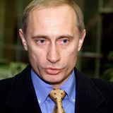 Es vergeht kaum mehr als ein Jahr seit seinem Aufstieg zum FSB-Chef und schon landet Putin im Sessel des Ministerpräsidenten.