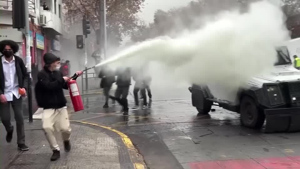 Referendum: Chile ist gespalten: Eine progressive Verfassung? Oder die alte aus der Diktatur behalten? Referendum: Chile ist gespalten: Eine progressive Verfassung? Oder die alte aus der Diktatur behalten?