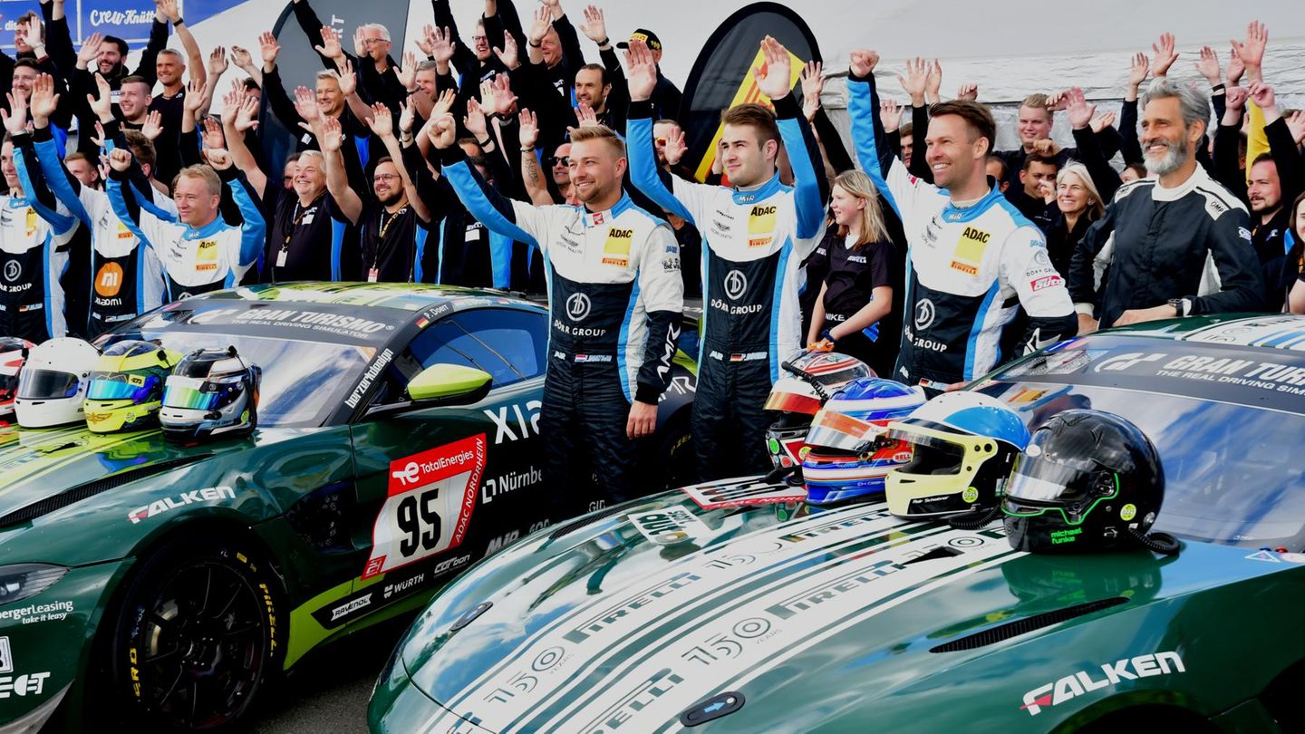 Im Fahrerlager zeigte Dörr Motorsport drei Aston Martin Vantage AMR GT4 mitsamt den Fahrern und einem Team von 89 Personen.