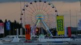Das Ravenol-Riesenrad drehte wieder seine Runden am Fahrerlager. Zum Jubiläum für alle Besucher kostenfrei.
