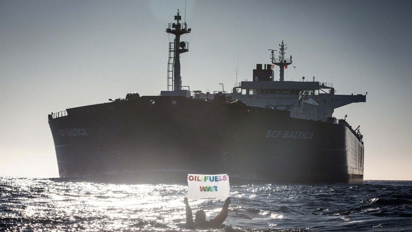 Oil embargo against Russia: What the EU decided