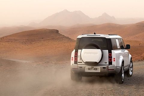 Land Rover Defender 130 MJ 2023
