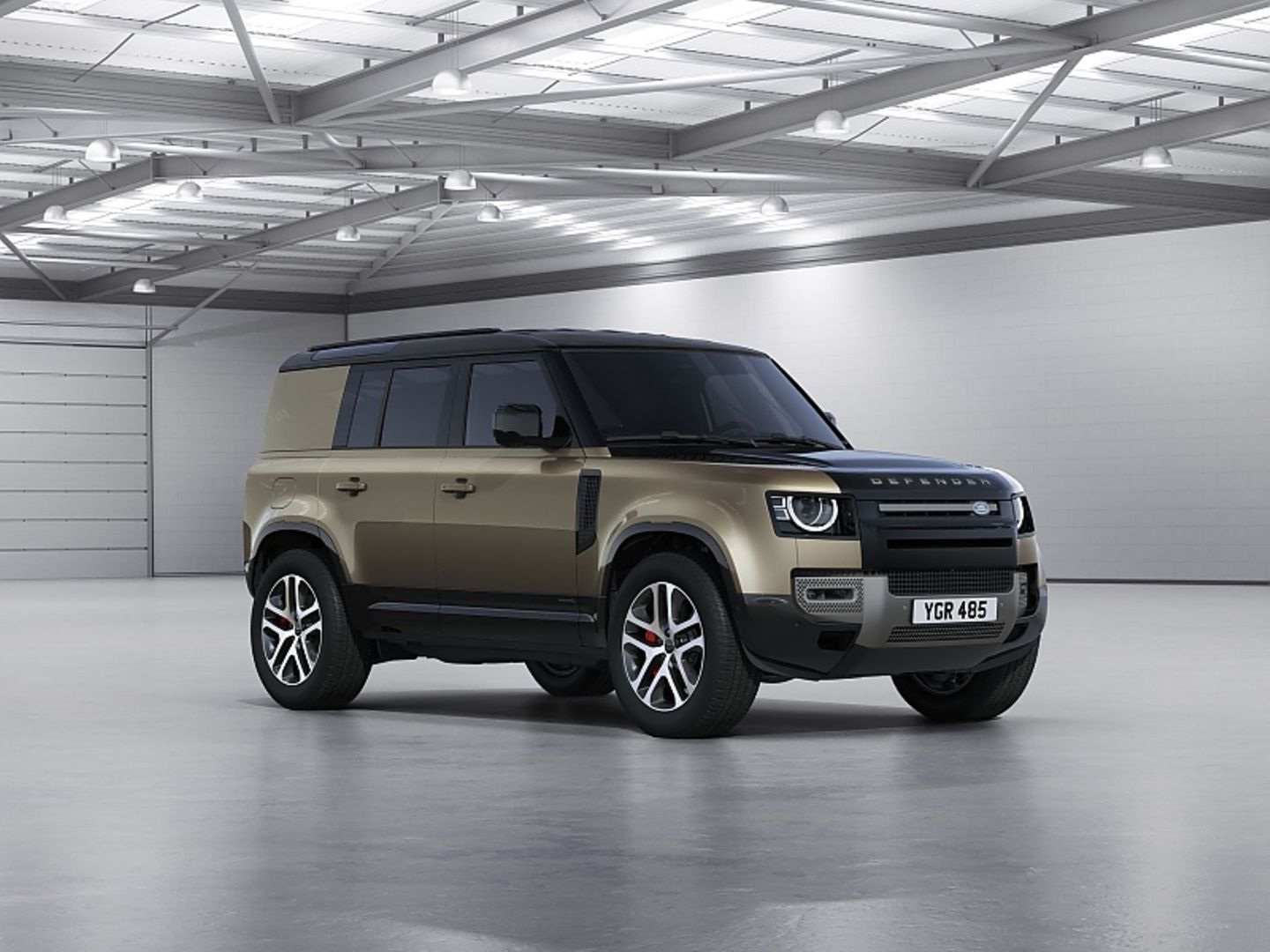 Land Rover Defender 130 MJ 2023