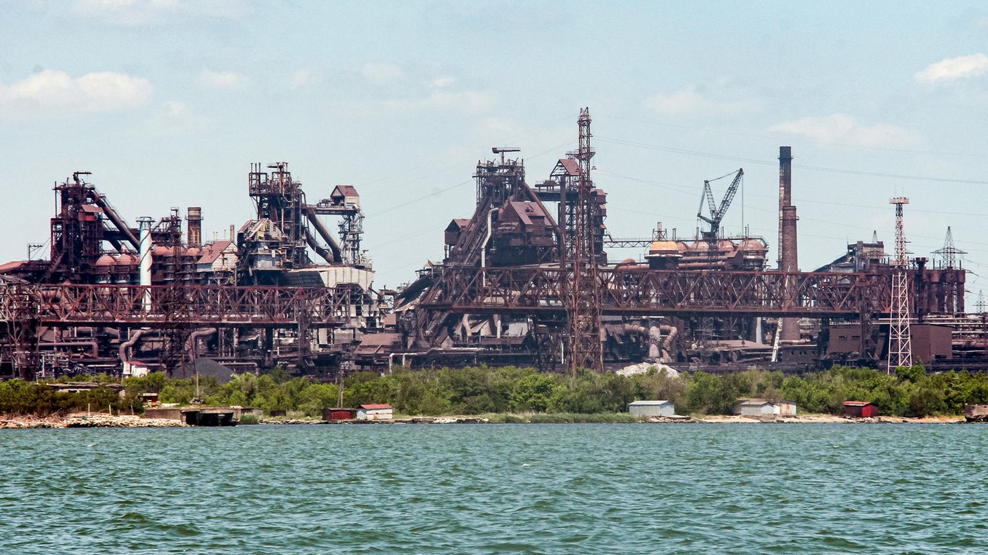 Das Asov-Stahlwerk in Mariupol