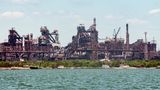 Das Asov-Stahlwerk in Mariupol