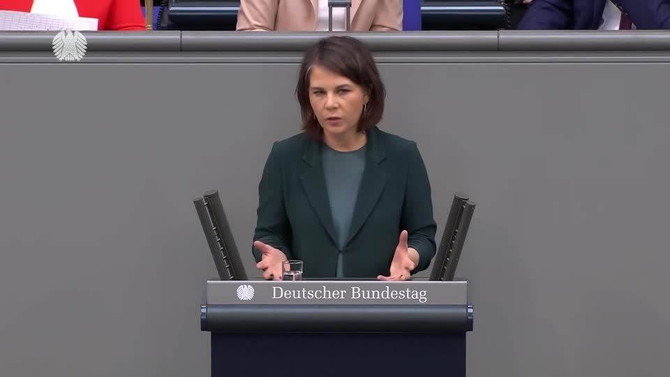 Video: Baerbock: Brauchen bei Unterstützung der Ukraine langen Atem Video: Baerbock: Brauchen bei Unterstützung der Ukraine langen Atem