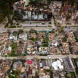 Zerstörte Wohnhäuser in Irpin am Stadtrand von Kiew