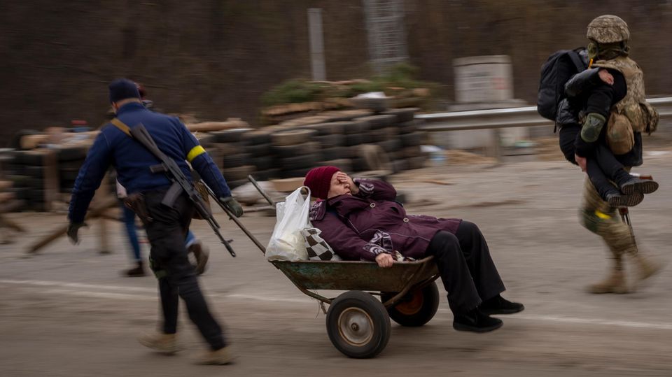 Ukraine Erschreckende Bilder Aus Sechs Monaten Krieg Stern De