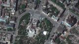 Ukraine-Krieg: Luftaufnahme des Drama-Theaters von Mariupol