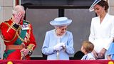 Die Queen plauderte auf dem Balkon mit ihrem Urenkel Prinz Louis. Der Vierjährige ist das jüngste Kind von William und Kate.