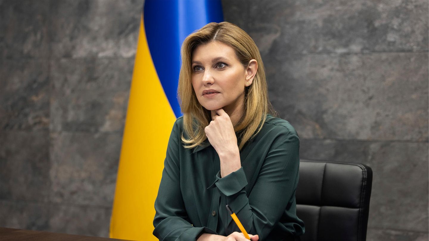 Ukraines First Lady Selenska Wenn Wir Gebiete Abgeben Geben Wir