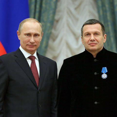 Orden von Putin verliehen: Wladimir Solowojw ist einer der einflussreichsten Akteure der Kreml-Propaganda. 
