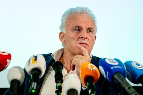 Niederlande: Der investigative Journalist und Publizist Peter R. de Vries im Juni 2021. Wenige Wochen später wurde er ermordet.