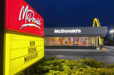 Die Außenansicht einer McDonald's-Filiale in Wisconsin, USA
