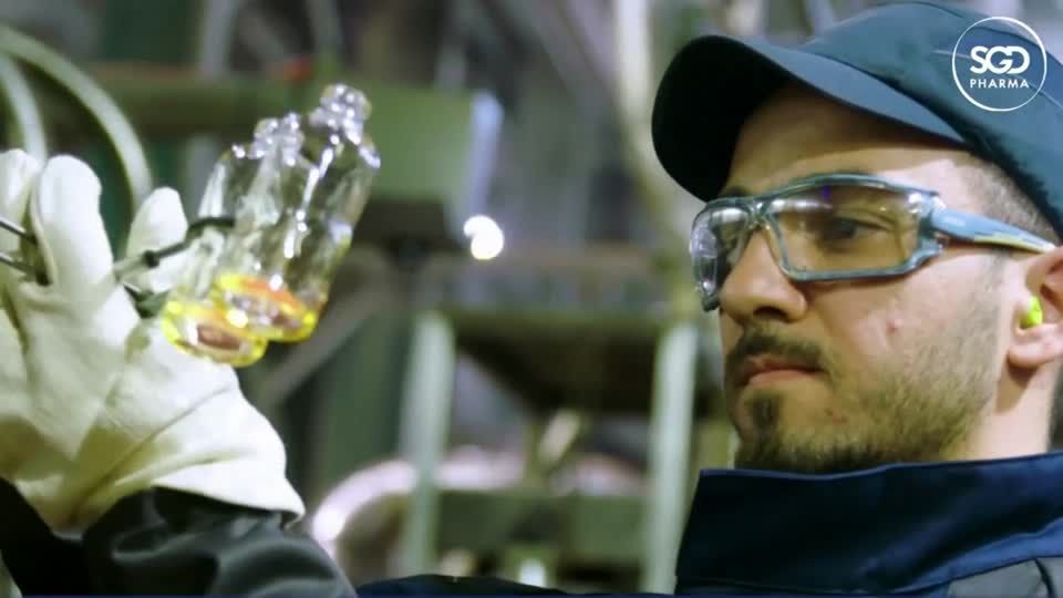 Video: Gaslieferungen aus Russland: Glashersteller fürchten Knappheit Video: Gaslieferungen aus Russland: Glashersteller fürchten Knappheit