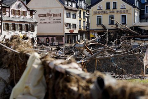 Zerstörungen nach Flut in der Eifel