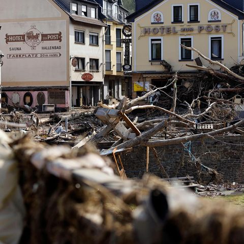 Zerstörungen nach Flut in der Eifel