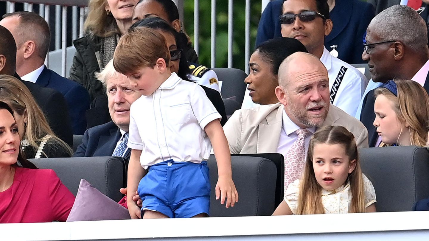 Prinz Louis ist beim Thronjubiläum aufgestanden