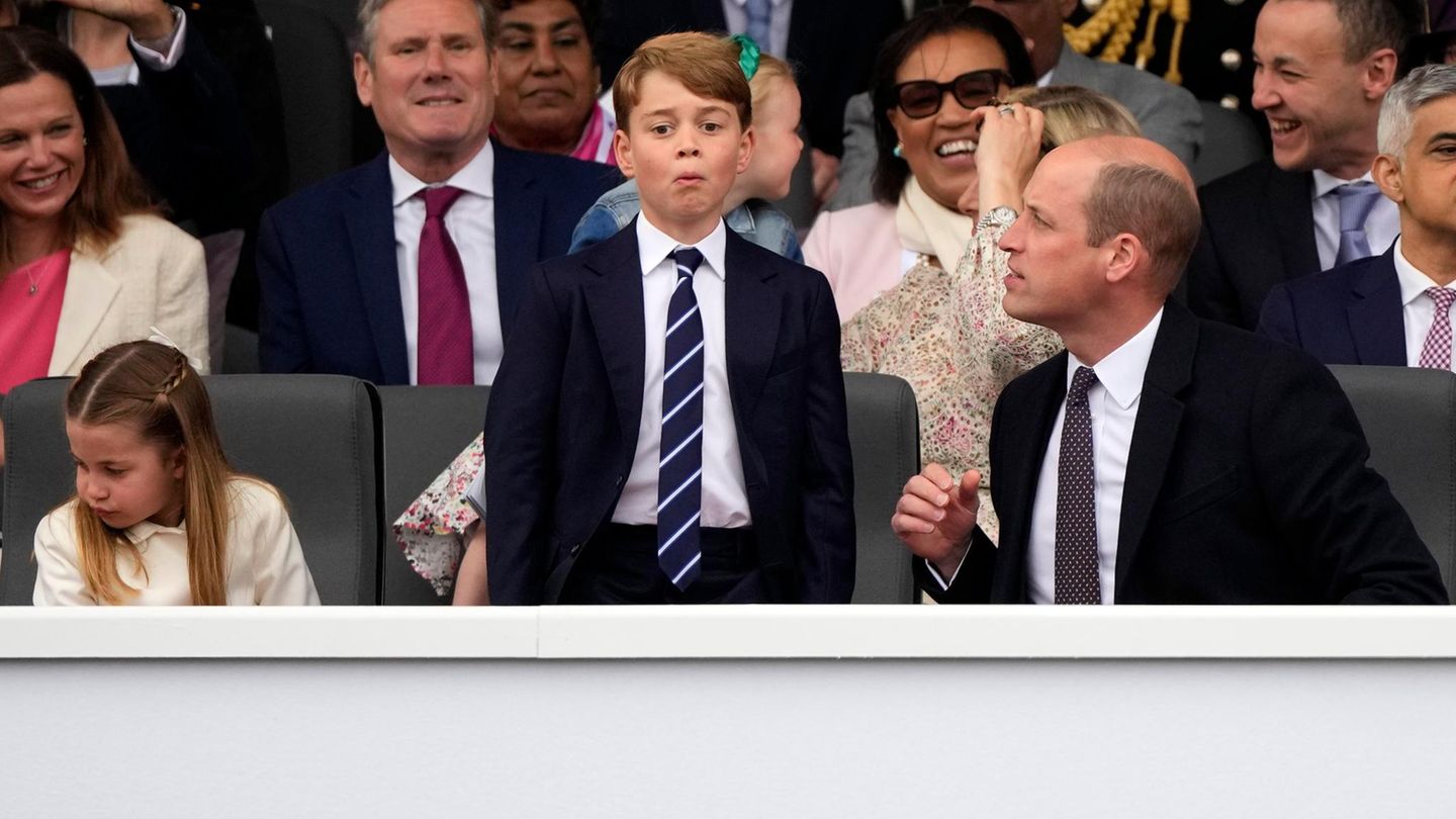 Was war das denn? Prinz George beim Thronjubiläum guckt sichtlich erstaunt