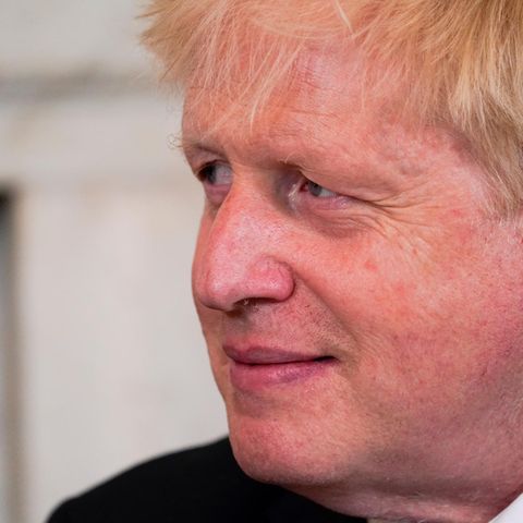 Boris Johnson guckt optimistisch
