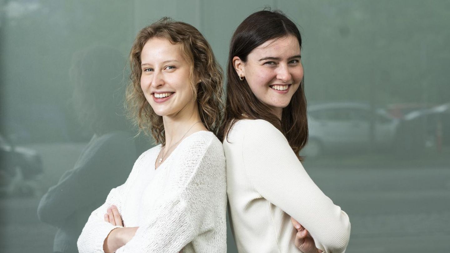Sara-Luisa und Anja-Sophia Reh Sara-Luisa und Anja-Sophia Reh